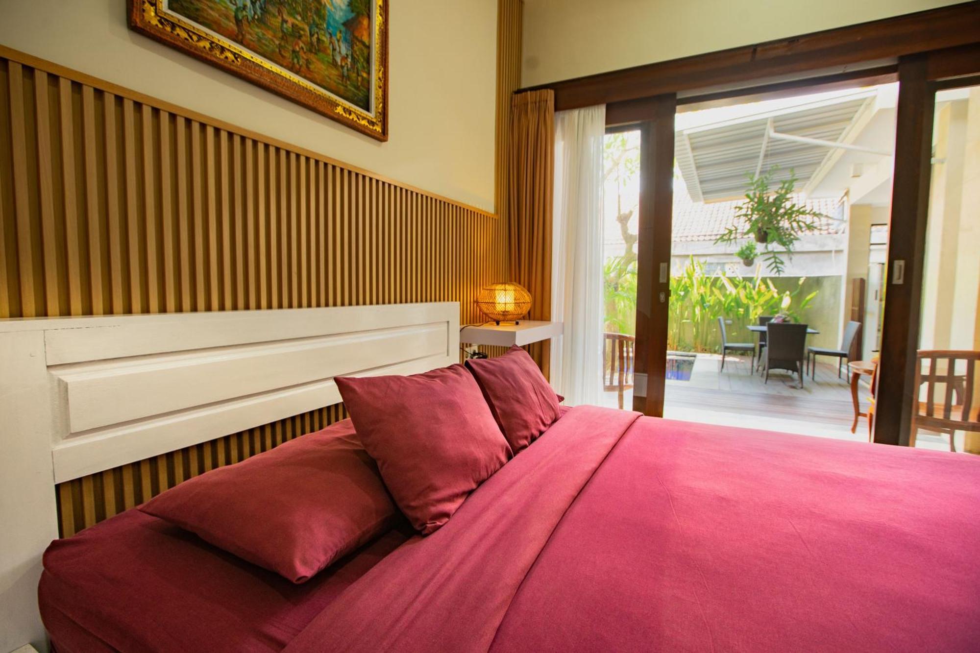 Happy Devi Guesthouse Canggu Eksteriør billede